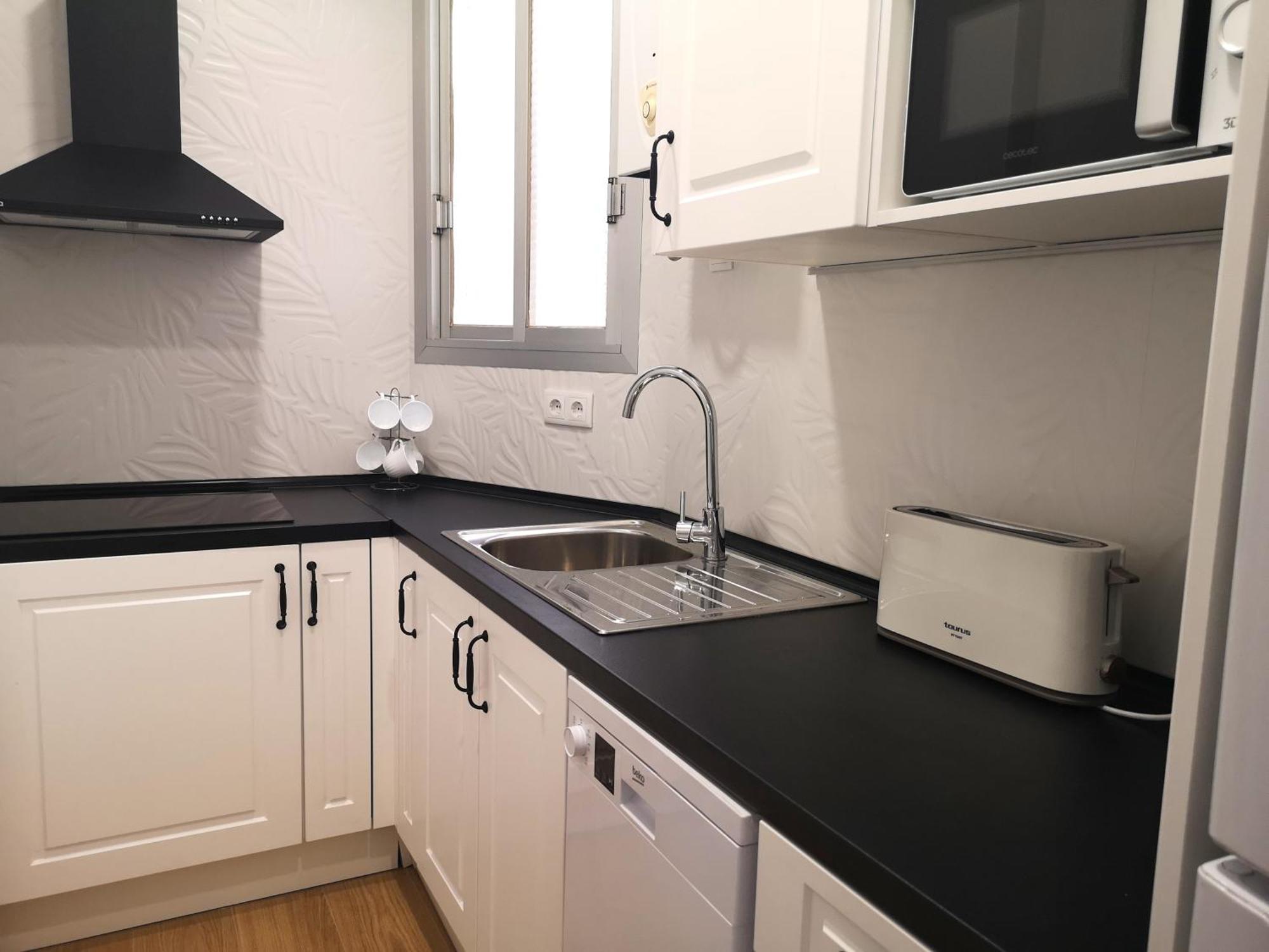 Apartamento Aparteasy - Atic Sants Barcelona